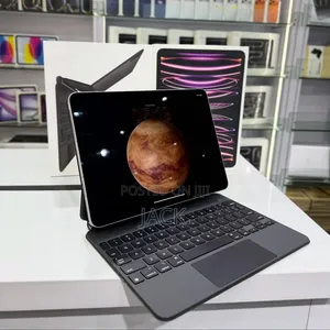 Apple iPad Pro 11 (2022) 128 GB Silver