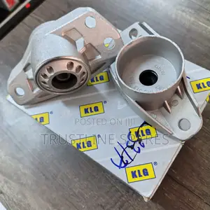 Vw Golf / Passat / Tiguan Rear Shock Mount