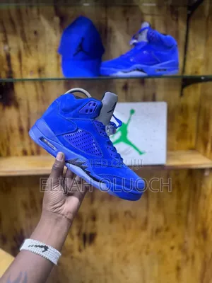 Air Jordan 8 ‘*Alternate*’
_40 41 42 43 44 45_