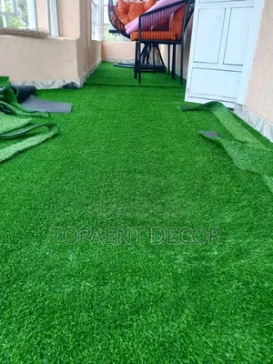 Built to Stay Vibrant Artificial Green Grass Carpet