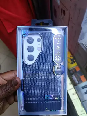 Carbon Fiber Texture Protective Case for the Samsung Galaxy S26 Ultra