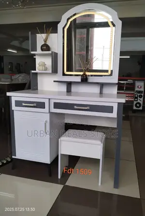 Executive Stylish Big Dressing Table With Sliding Mirror