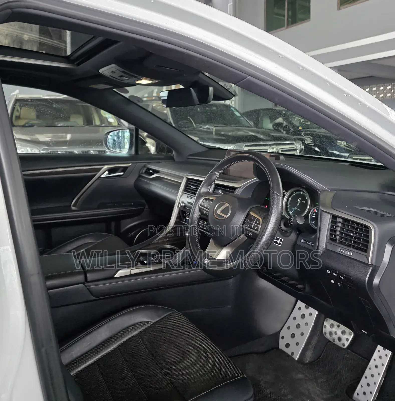 Lexus RX 300 4WD 2019 White