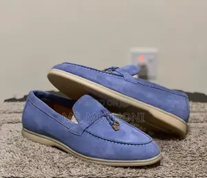 Loro Piana Summer Charms Walk Collection Size 39-45