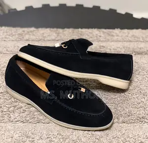 Loro Piana Summer Charms Walk Collection Size 39-45