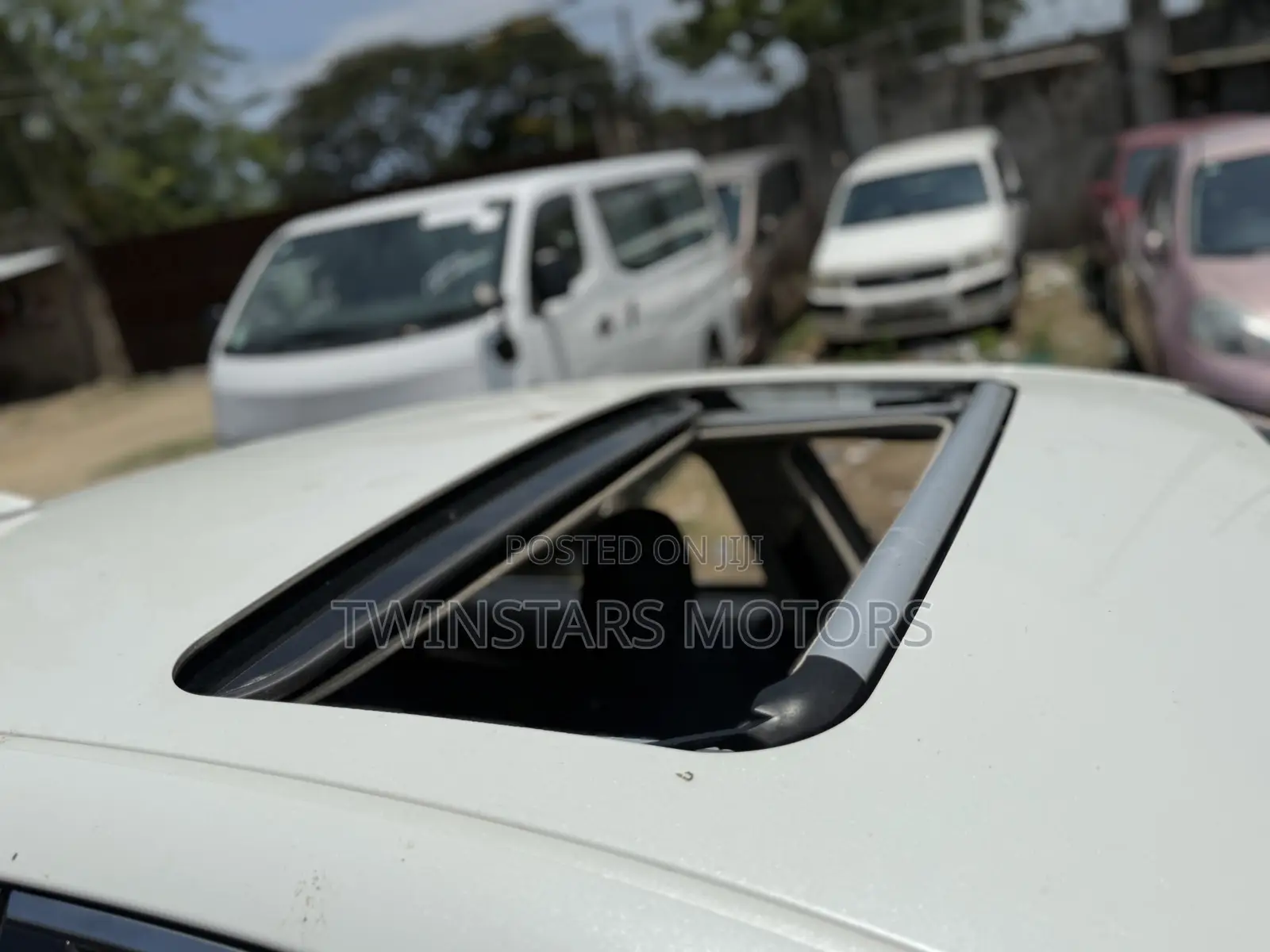 Toyota Crown 2018 White