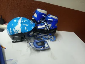 Kids Roller Skates Set – Shoes, Helmet Guards | Sizes S/M/L 