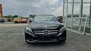 Mercedes-Benz C200 2015 Black
