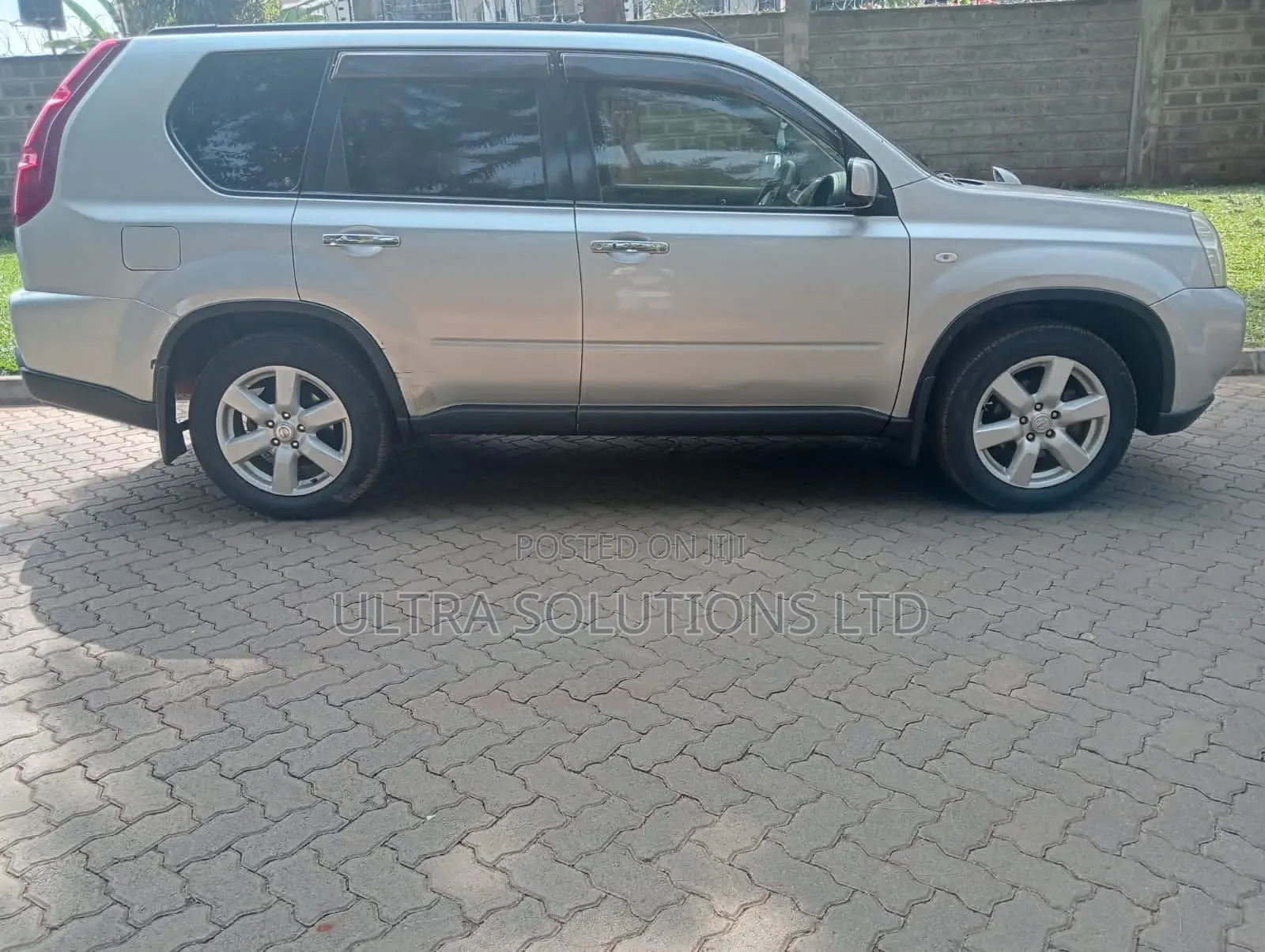 Nissan X-Trail 2012 Silver
