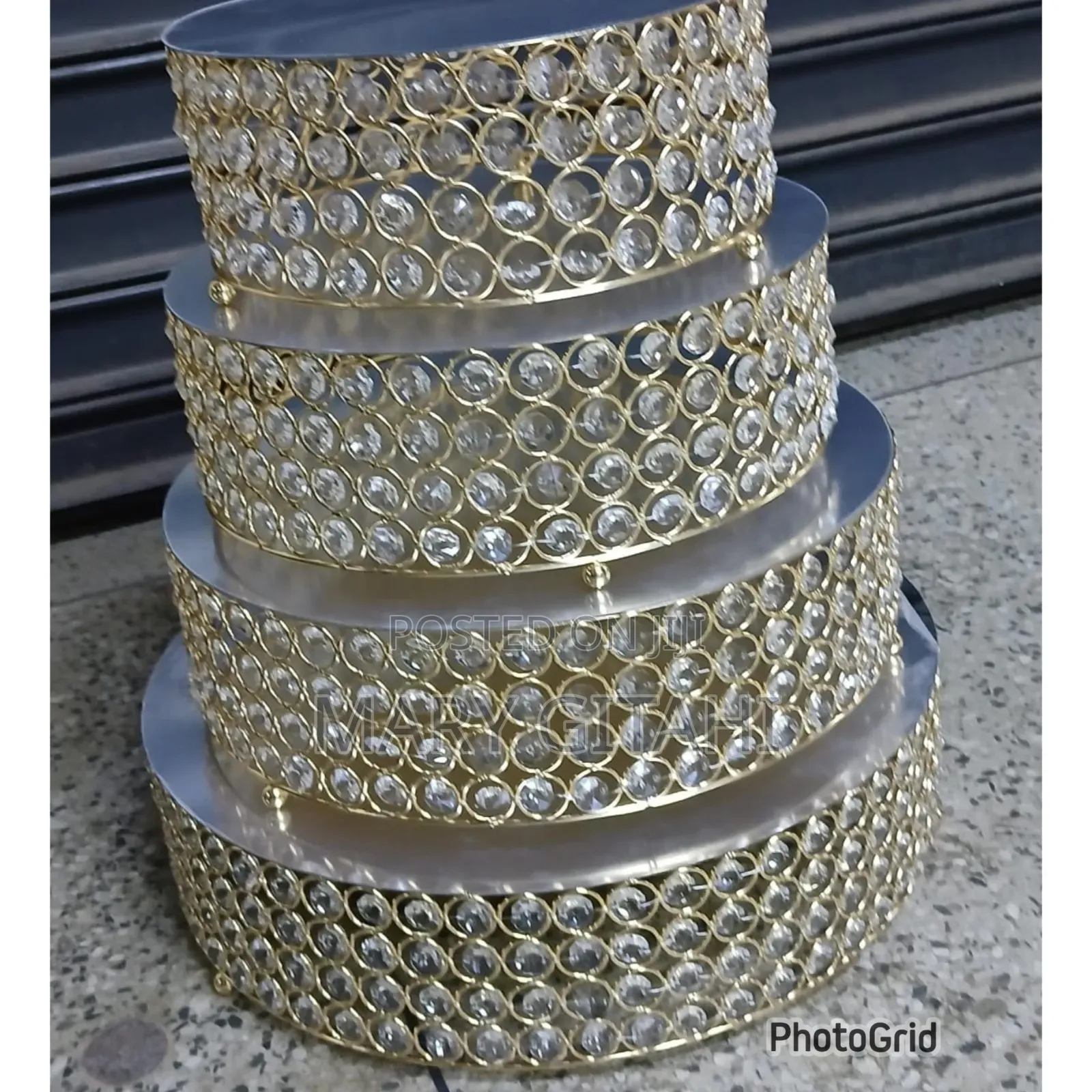 4pcs Iron Top With Crystals Cake Stand
