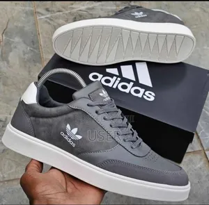 Adidas Casuals