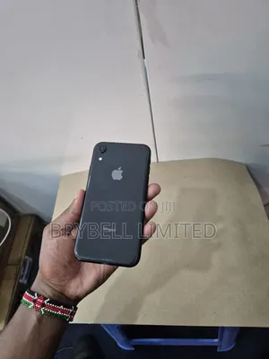 Apple XR 128 GB Black