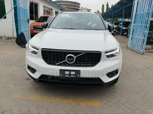 Volvo XC40 T5 Petrol AWD 2020 White