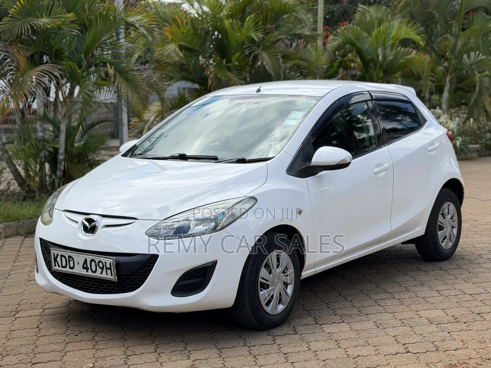 Mazda Demio 2014 White