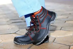 Safety Boots ( Knicker Safety Boots) Built for Real Work
