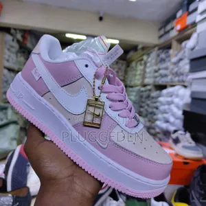 Women's Nike Air Force 1 Sneakers,