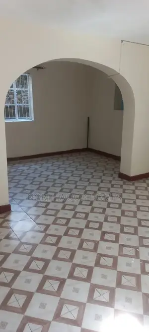 3bdrm House in Sportsview, Hillview Estate for rent
