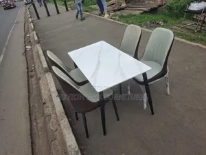 Marble Dinning Table +4sitter Dinning Chairs