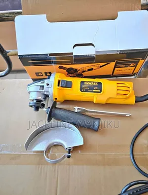 Dewalt Angle Grinder 4' / Angle Grinder Dewalt