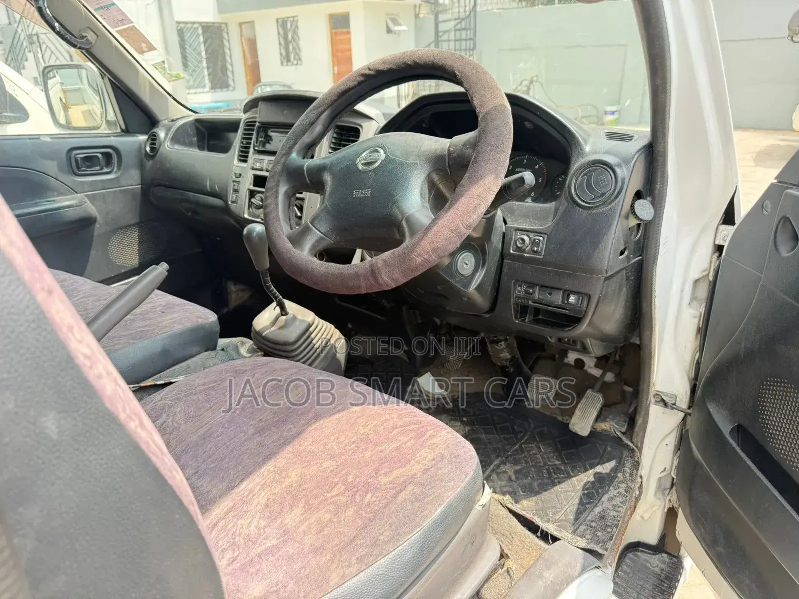 Nissan Caravan (Urvan) 2012 White