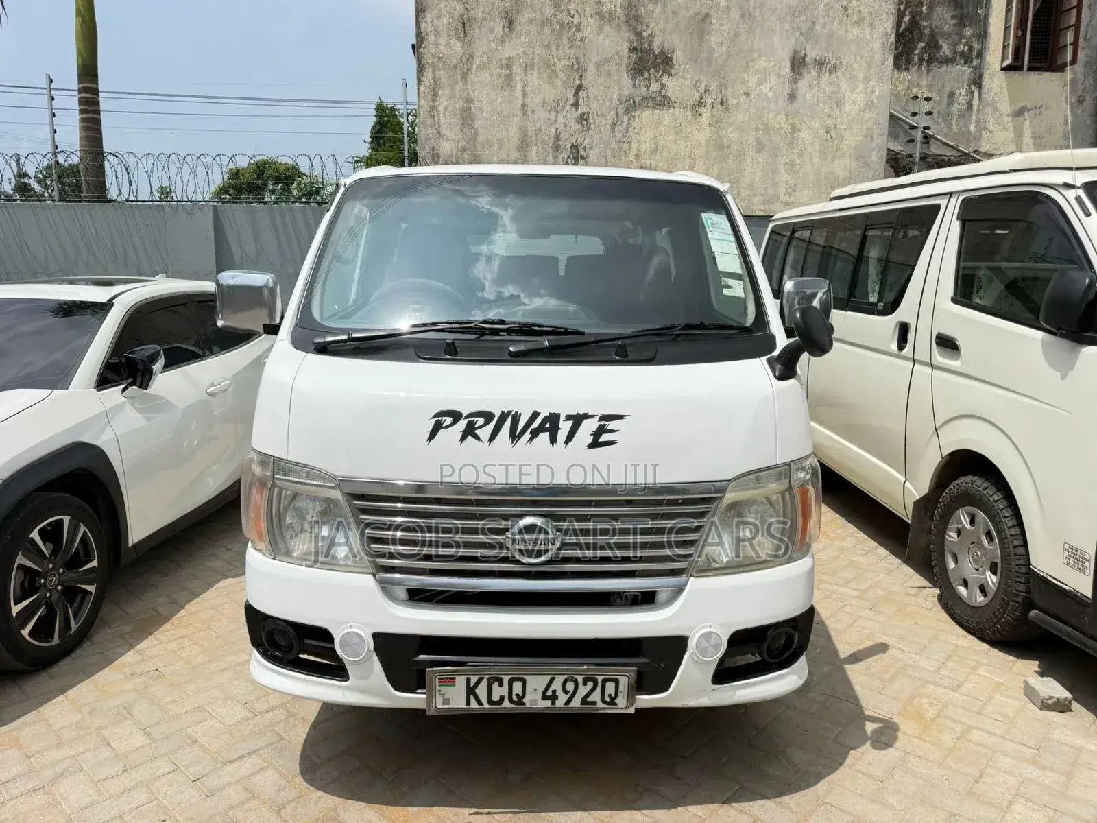 Nissan Caravan (Urvan) 2012 White