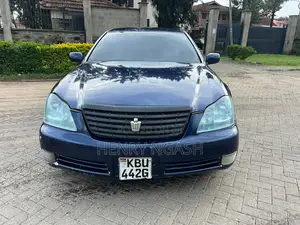 Toyota Crown Royale 2005 Blue