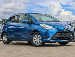 Toyota Vitz 1.3 FWD 5dr 2018 Blue