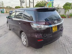 Toyota Wish 2017 Maroon