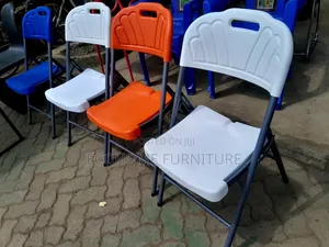 Foldable Chairs Made of Plastic and Metal