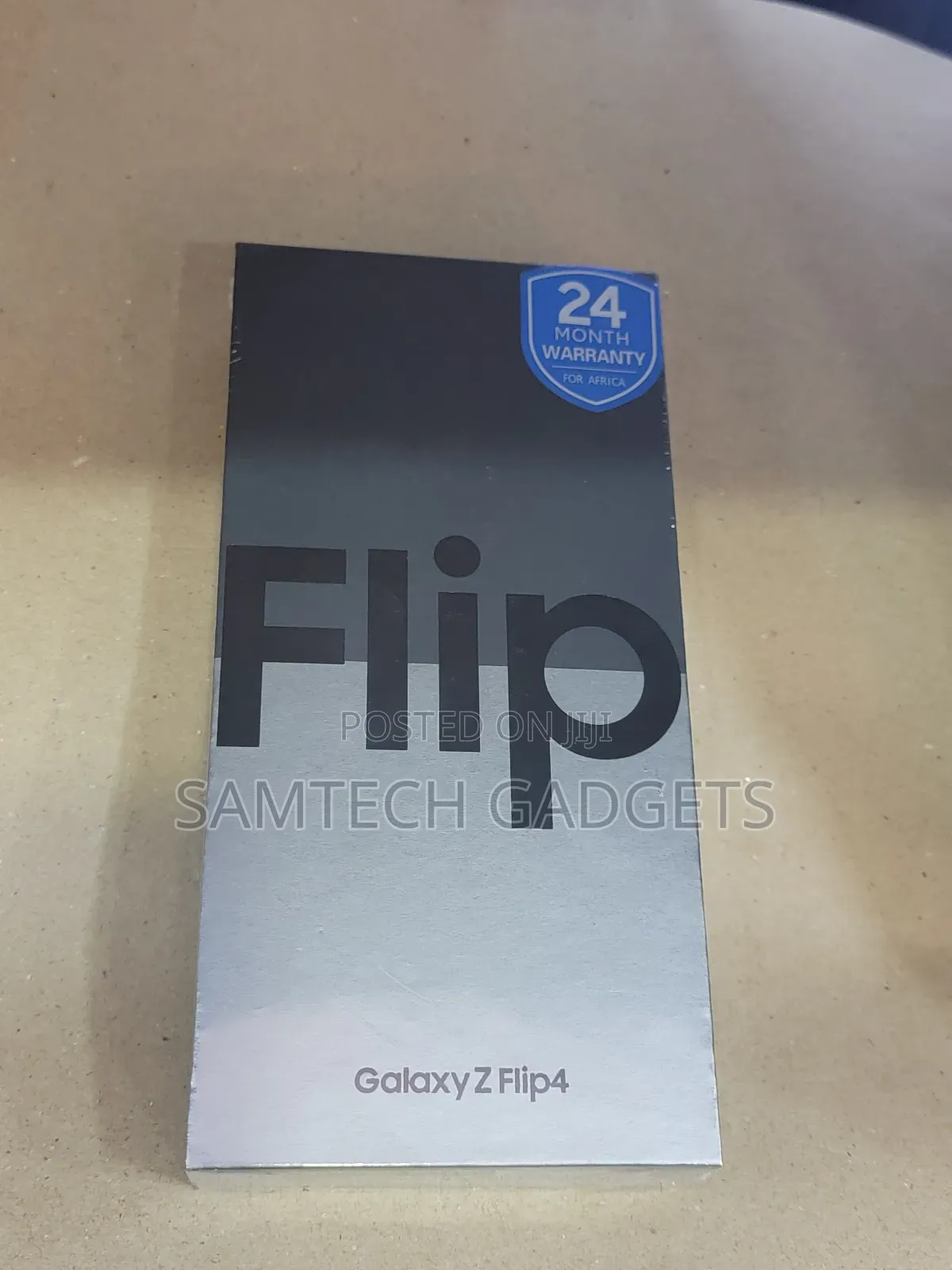 New Samsung Galaxy Z Flip4 256 GB Blue