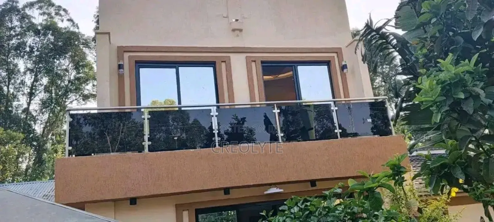 Modern Balcony Glass Railings