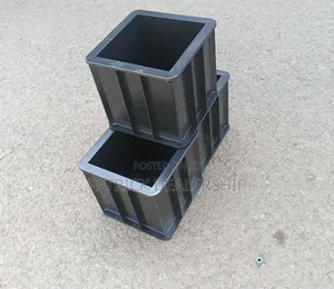 Certified Plastic Cube Moulds