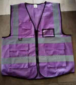 Executive Reflector, Zipped With Pocket.