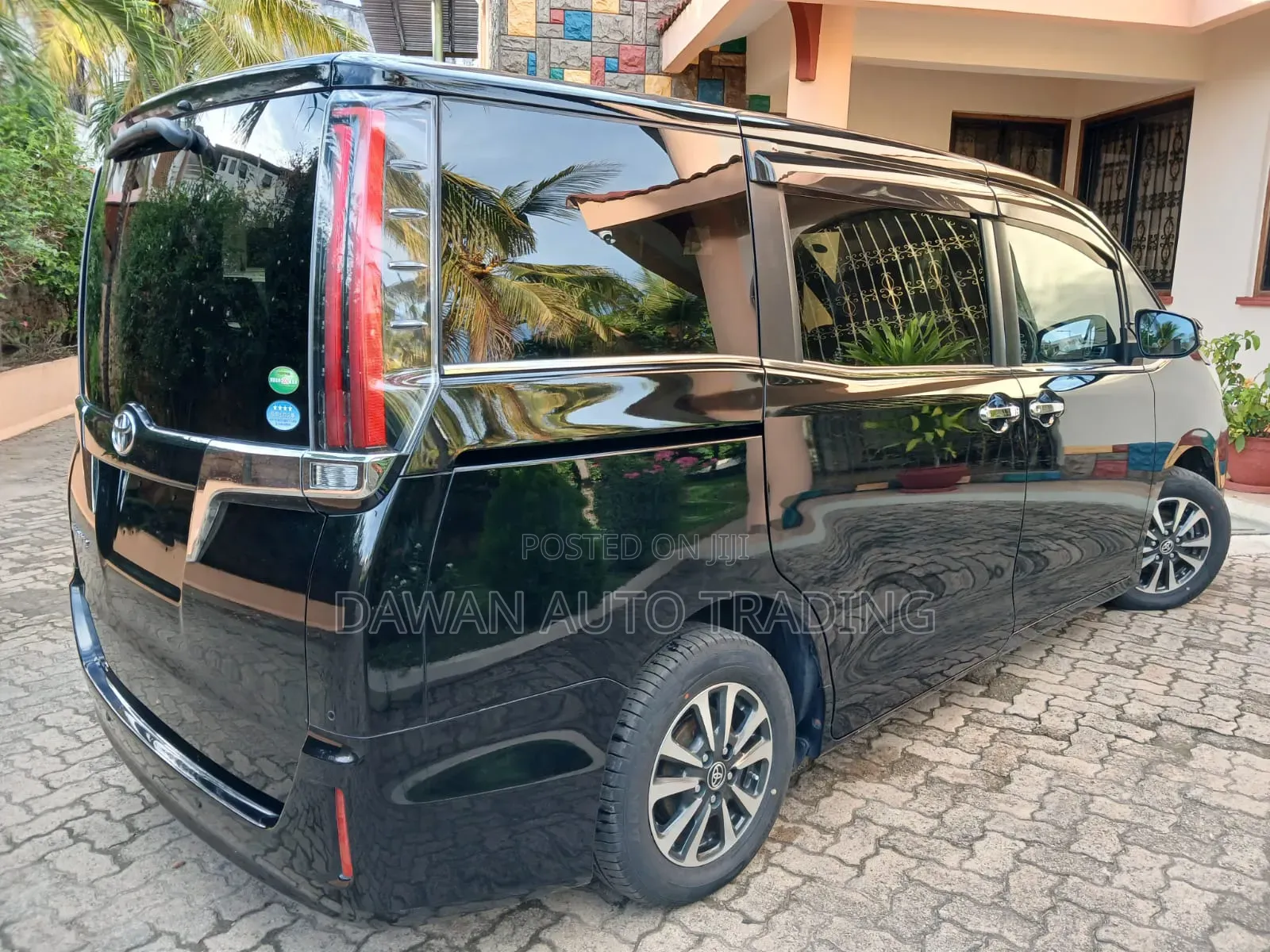 Toyota Esquire 2019 Black