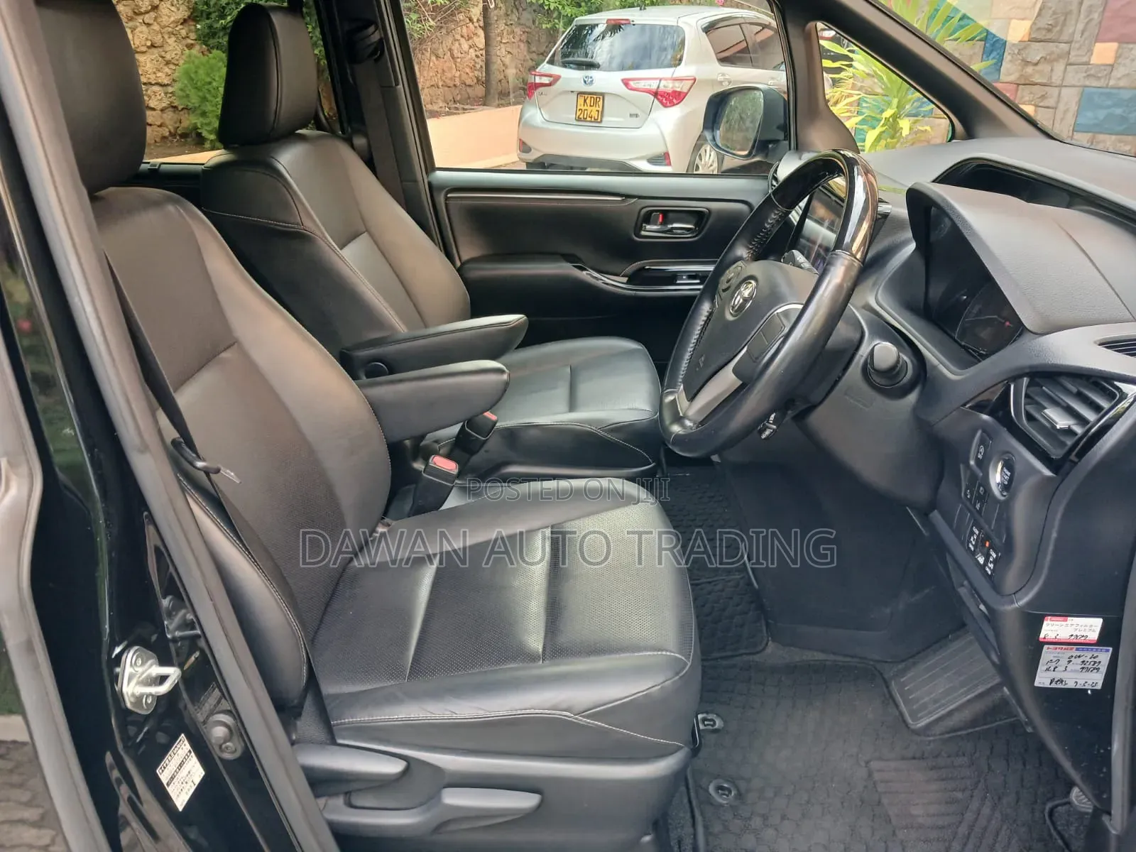 Toyota Esquire 2019 Black