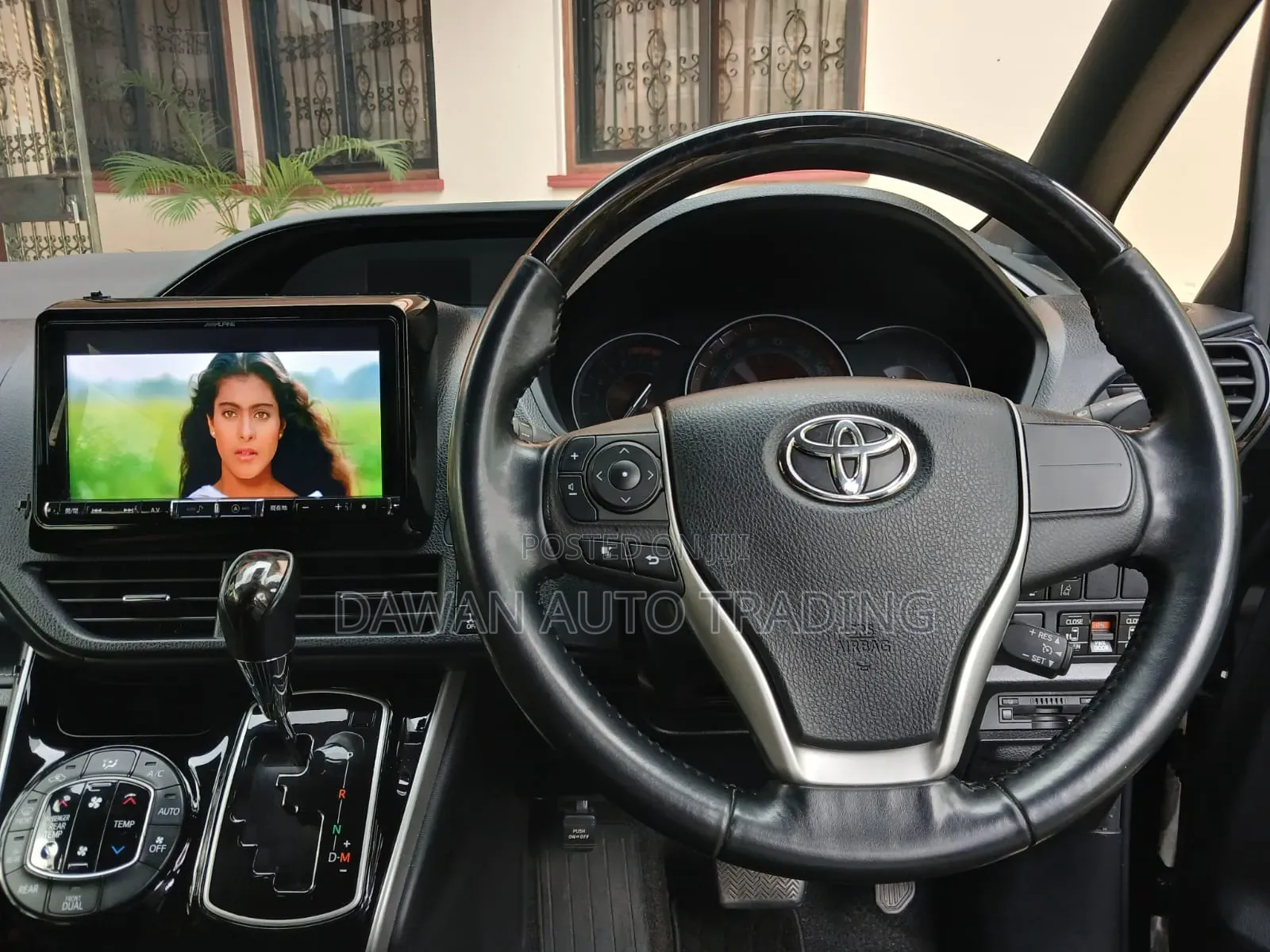 Toyota Esquire 2019 Black