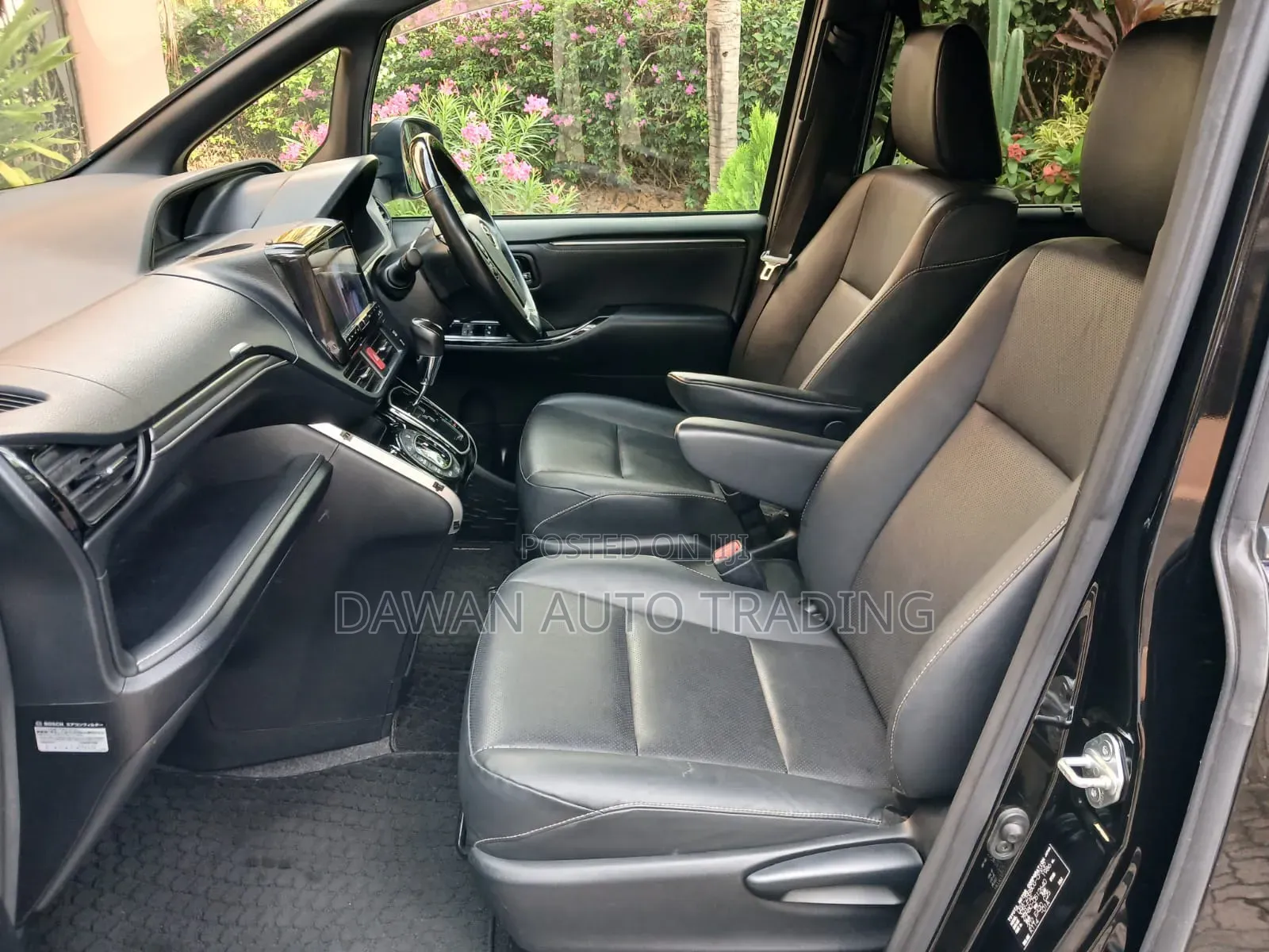 Toyota Esquire 2019 Black