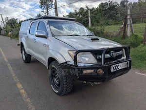 Toyota Hilux 3.0 D-4D Double Cab 4x4 Raider 2007 Silver