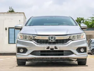 Honda Grace 1.5 Hybrid AWD 2018 Silver