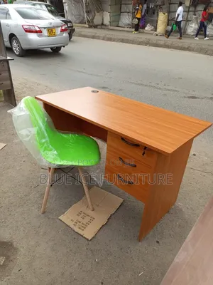 Home Working Desk With Plastic Chair
