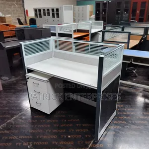 Imported Modern Single Way Workstation White/Black