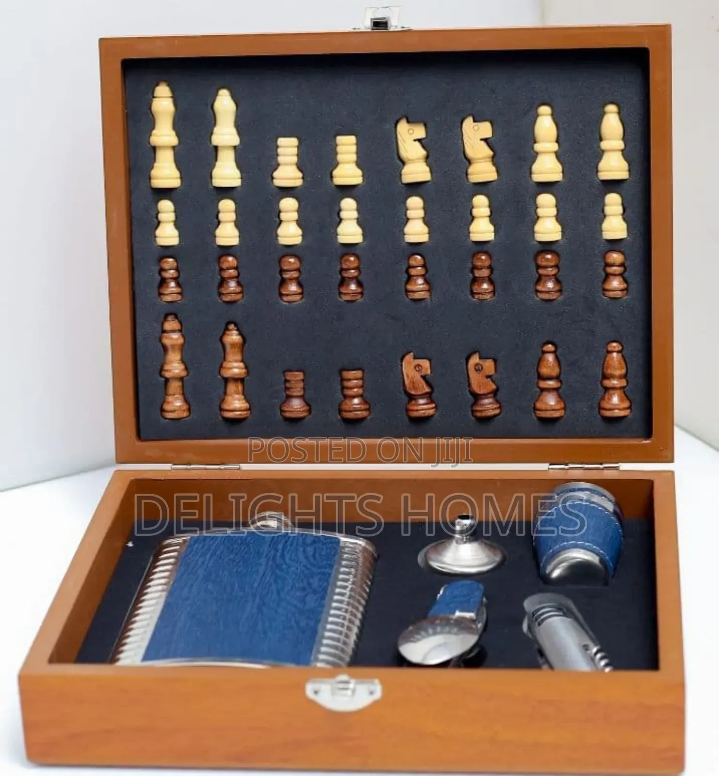 Whisky Gift Set/Wooden Chess