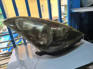 Toyota Wish 2002 Xenon Headlights