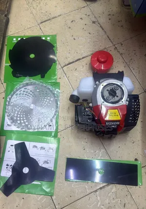 5 Blades 2 Stroke Brush Cutter