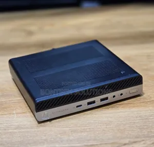 Desktop Computer HP EliteDesk 705 8GB AMD Ryzen 5 SSD 256GB