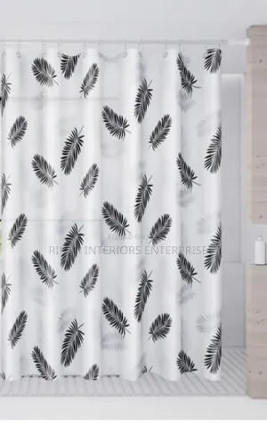 Shower Curtains With Leafs Pattern