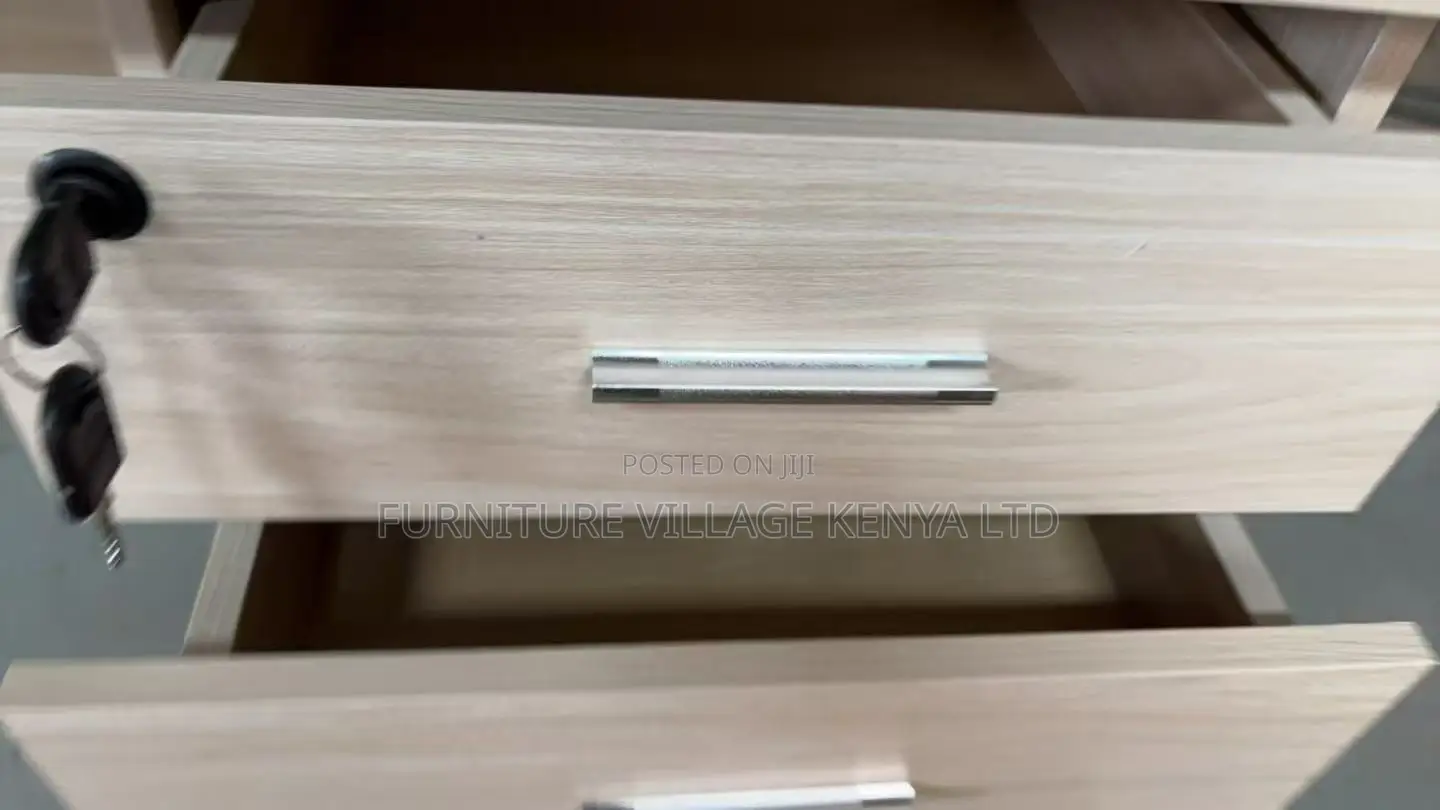 Office Desk;0.9 Meter With Drawers Study Desk
