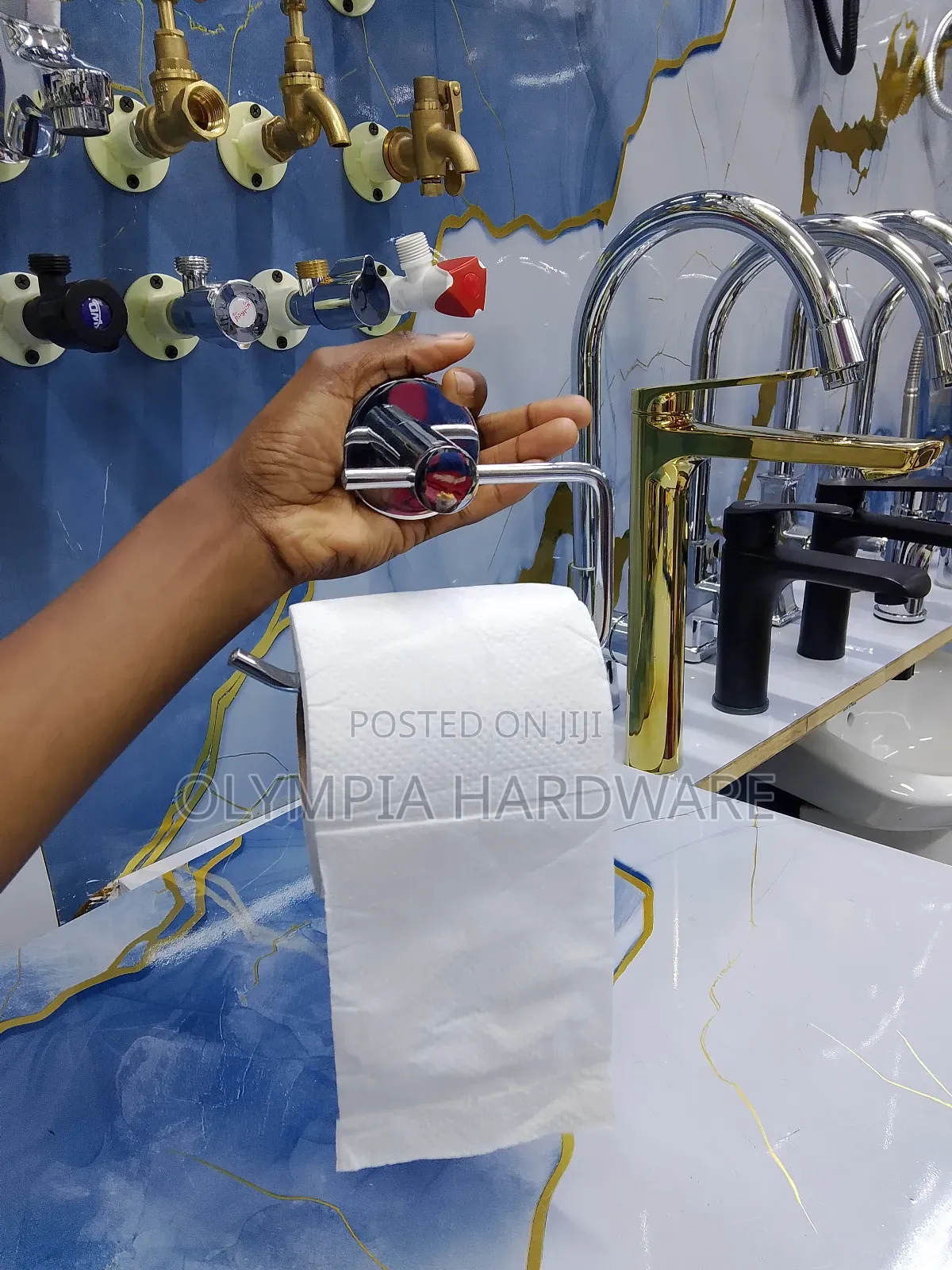 Tissue Roll Holder Silver
