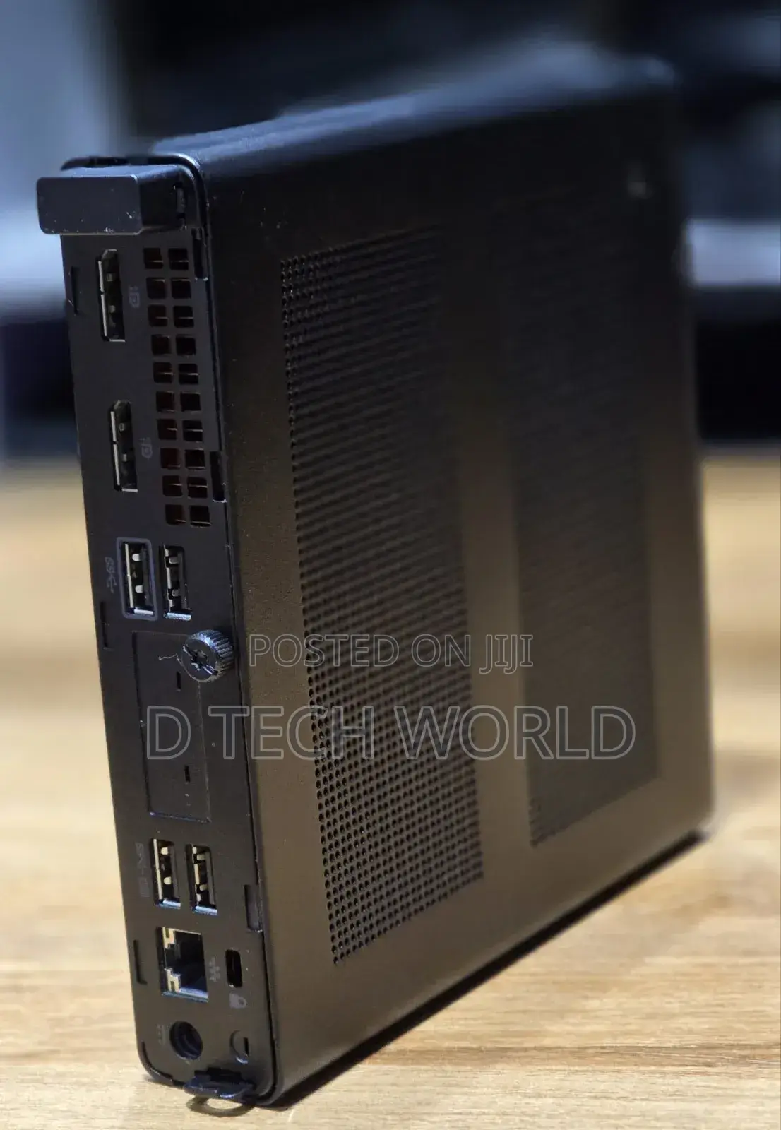 Desktop Computer HP EliteDesk 705 8GB AMD Ryzen 5 SSD 256GB