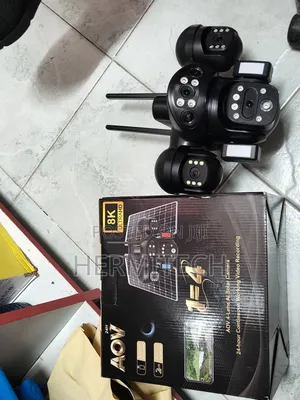 Durable Outdoor CCTV Camera 4g Security Camera 4lens Solar Powered